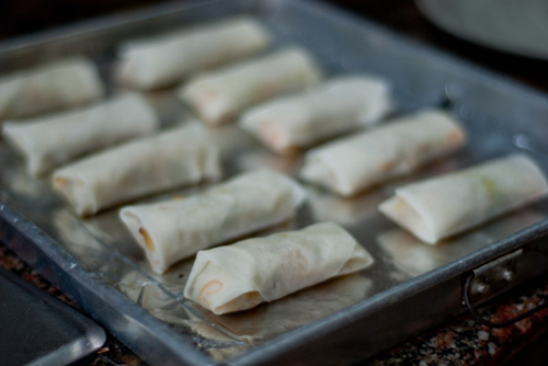 Đầu tuần làm nem cuốn nướng