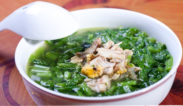 Ngọt bùi canh cá rô 