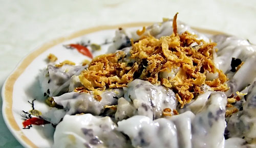 Bánh cuốn nhân thịt - Hương vị từ sự chờ đợi 