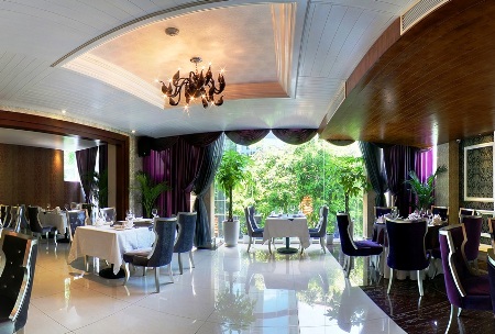 Nhà hàng hải sản F- Plaza- Quà tặng hấp dẫn chào đóng Giáng sinh và năm mới