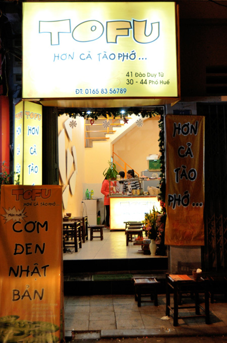 Trời rét đi ăn tào phớ đốt cồn nóng hổi