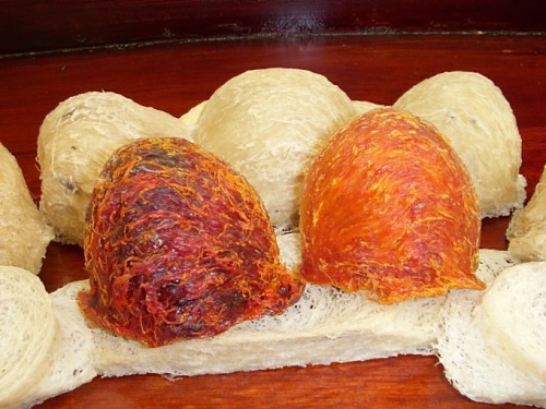 Săn đồ "hoàng cung" biếu sếp dịp Tết